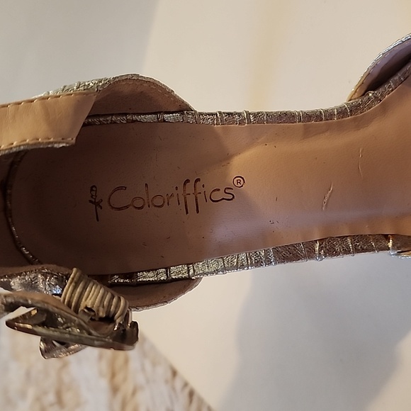 Silver pleated look Coloriffics shoes, Size 5.5M - Picture 6 of 7